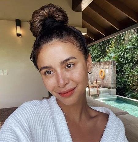 Yassi Pressman Biography, Career, Age, Height, Affairs.